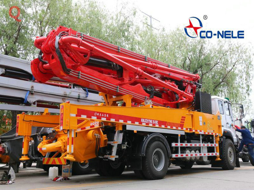 天泵，小型混凝土泵車，小型泵車