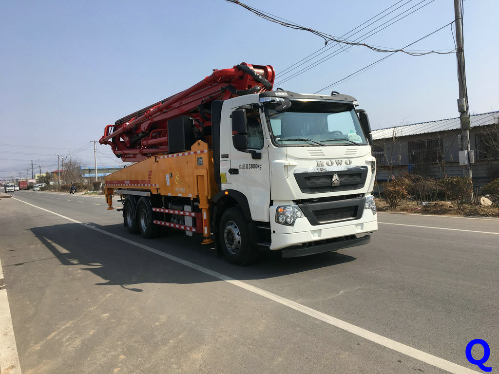 天泵，小型混凝土泵車，混凝土泵車，小型泵車