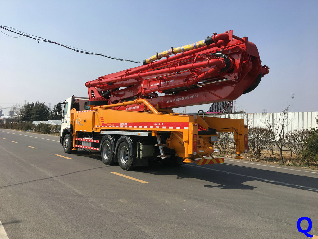 小型混凝土泵車，天泵，科尼樂(lè)小型泵車